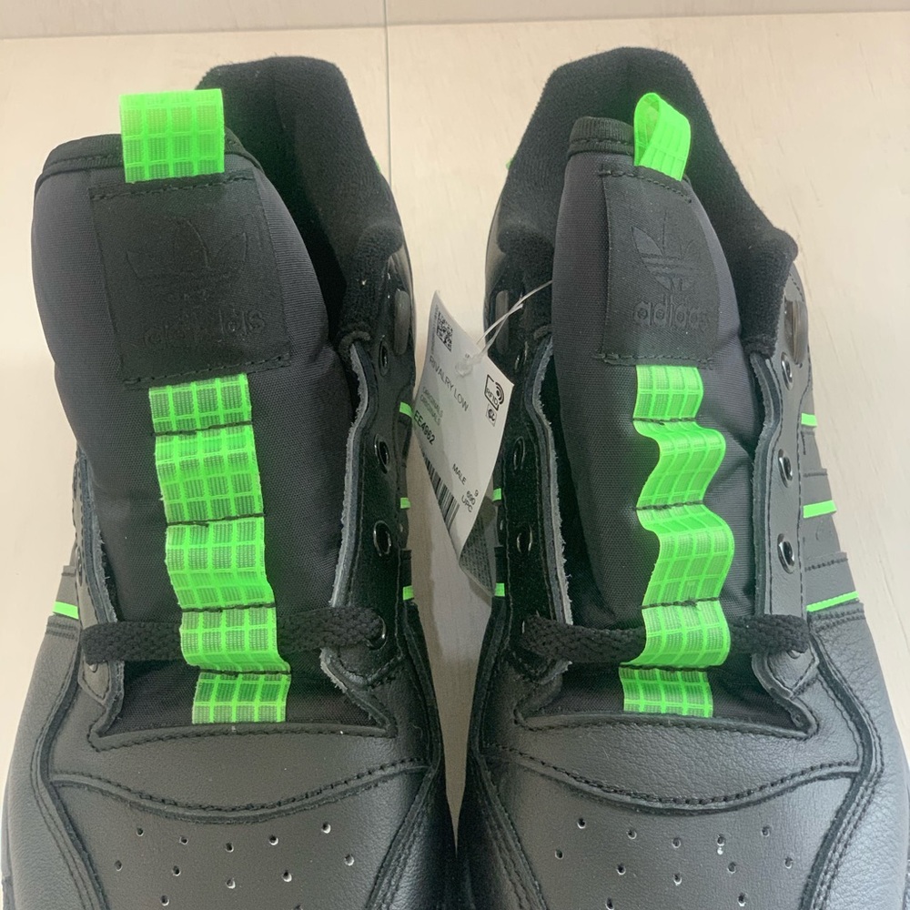 ❌SOLD❌Adidas Rivalry low - Picture 3 of 8